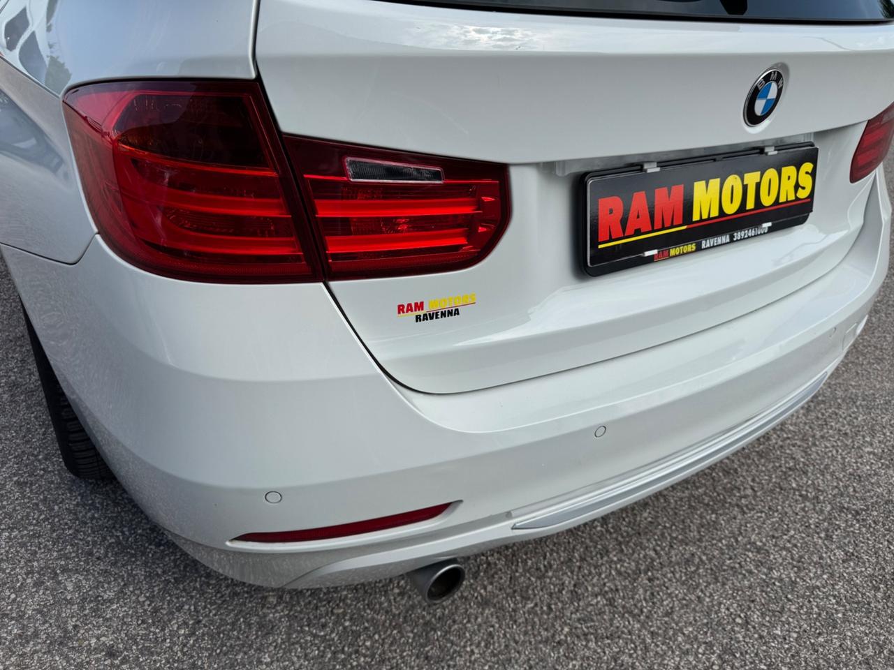 Bmw 320d 116cv Touring Modern NEOPATENTATI