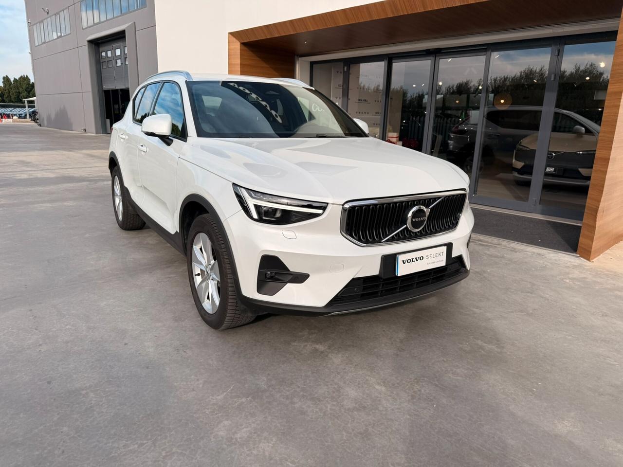 Volvo XC40 B3 automatico Core