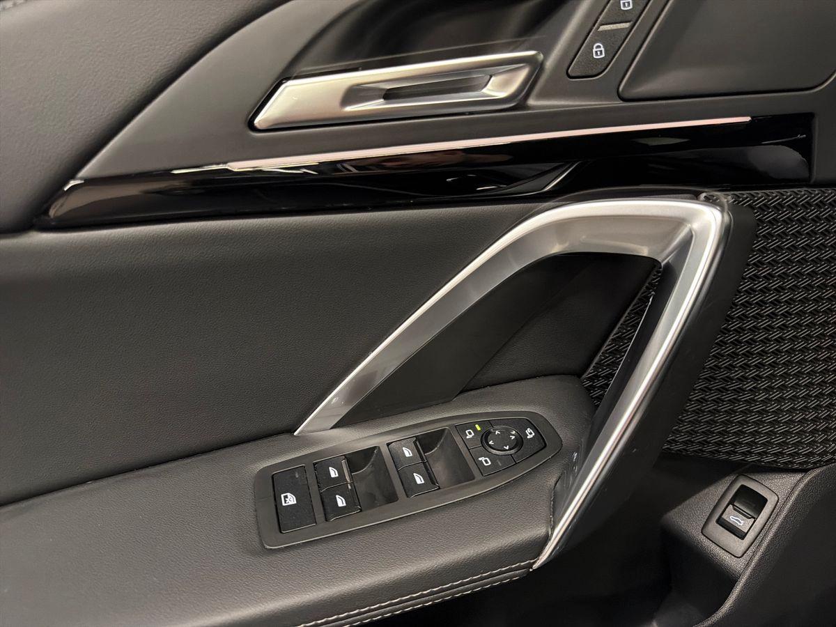 BMW X1 U11 - X1 sdrive18i X-Line auto