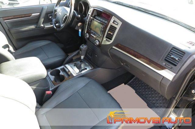 MITSUBISHI Pajero 3.2 DI-D 16V aut. 7p. Top