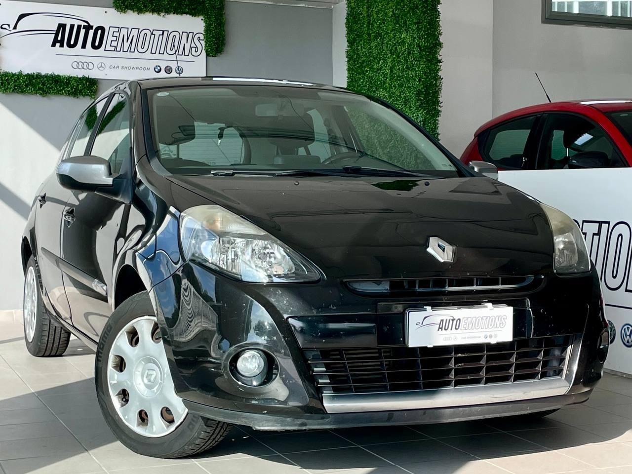 Renault Clio Euro 5 - Carrozzeria Grandinata