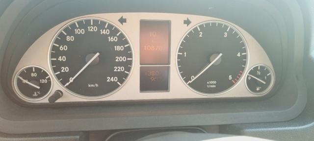 MERCEDES-BENZ B 200 CDI Sport