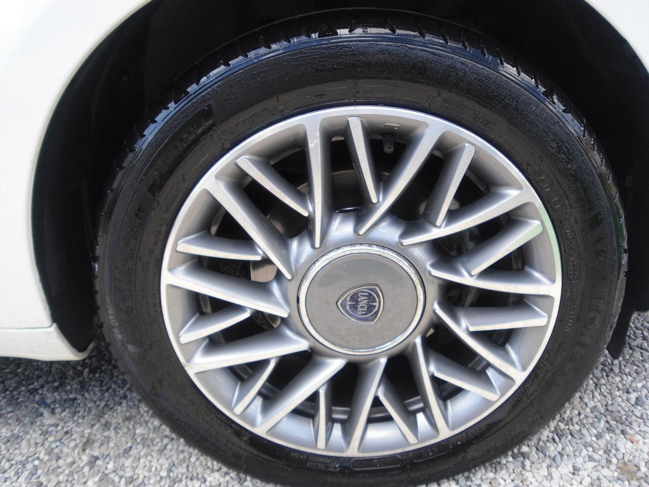 Lancia Ypsilon 0900 TWINAIR 5P 85CV METANO