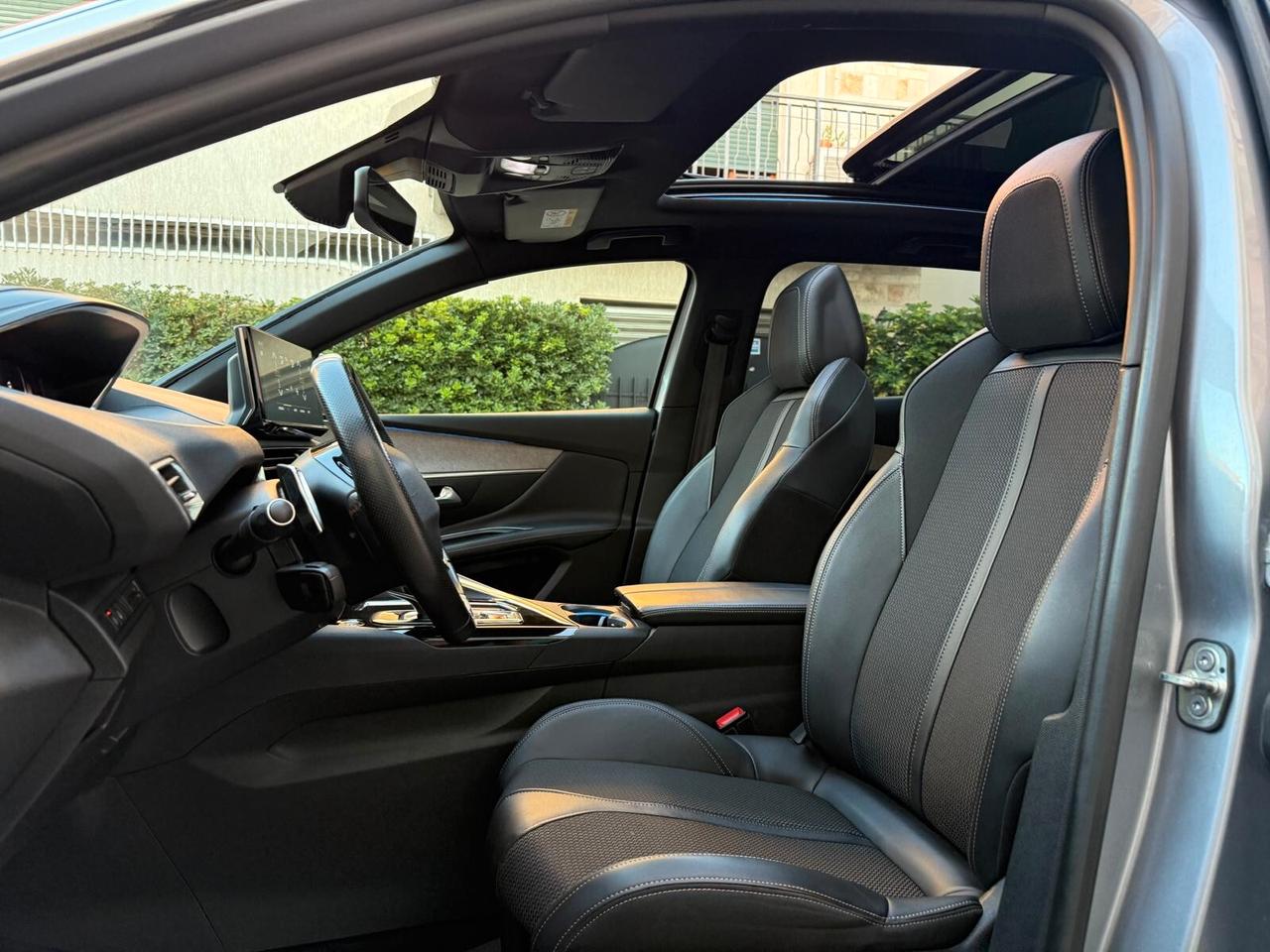 PEUGEOT 3008 GT-LINE 1.5 EAT8 130CV TETTO PELLE NAVI ANNO 2022
