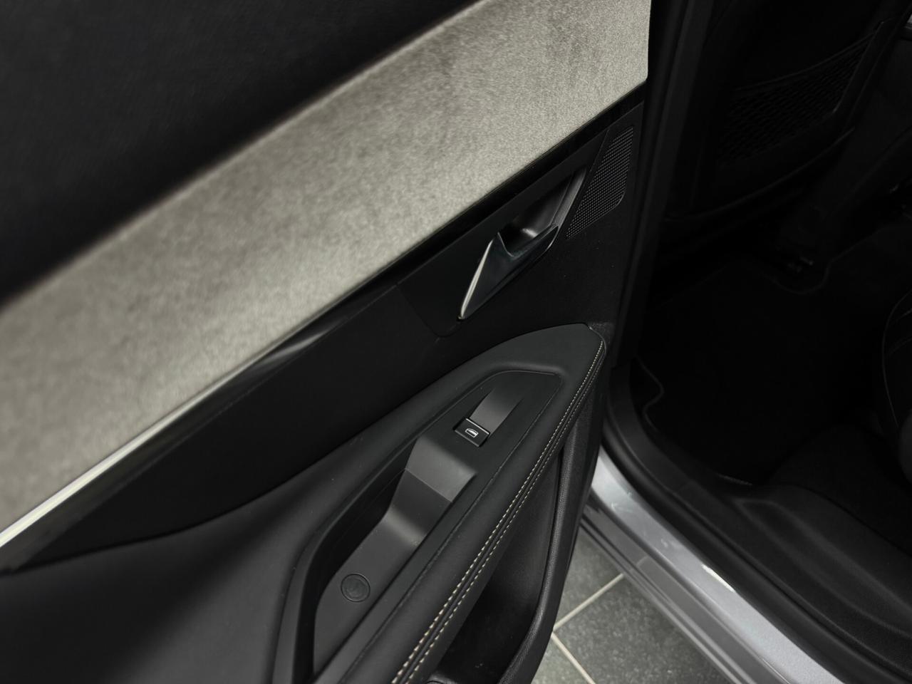 Peugeot 3008 BlueHDi 130 S&S EAT8 GT