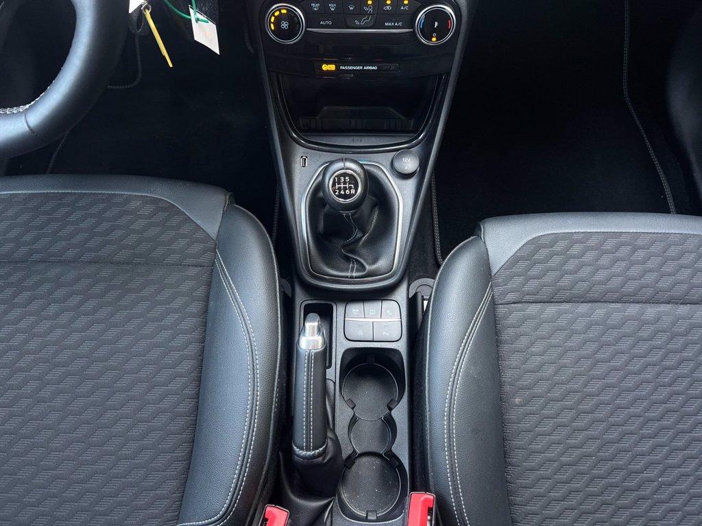 FORD Puma 1.0 EcoBoost Hybrid 125 CV S&S Titanium X del 2023