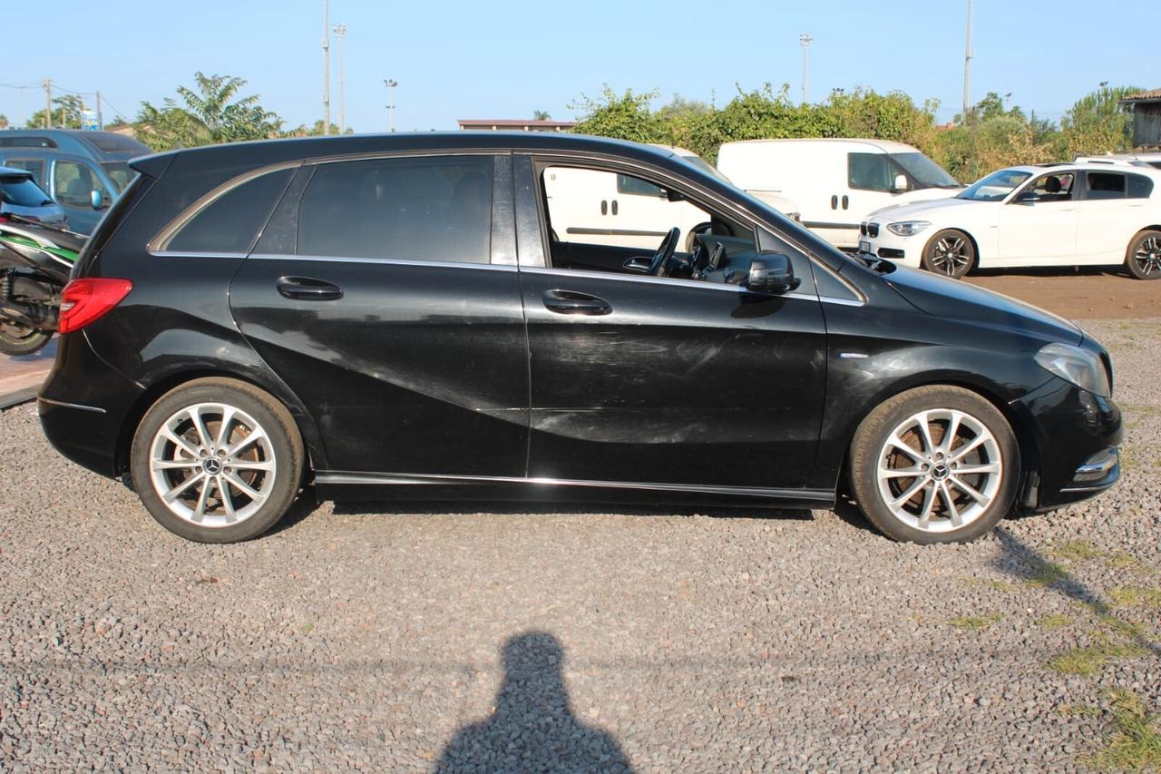 Mercedes-benz B Tua A SOLI 111€ al mese Anticipo Zero