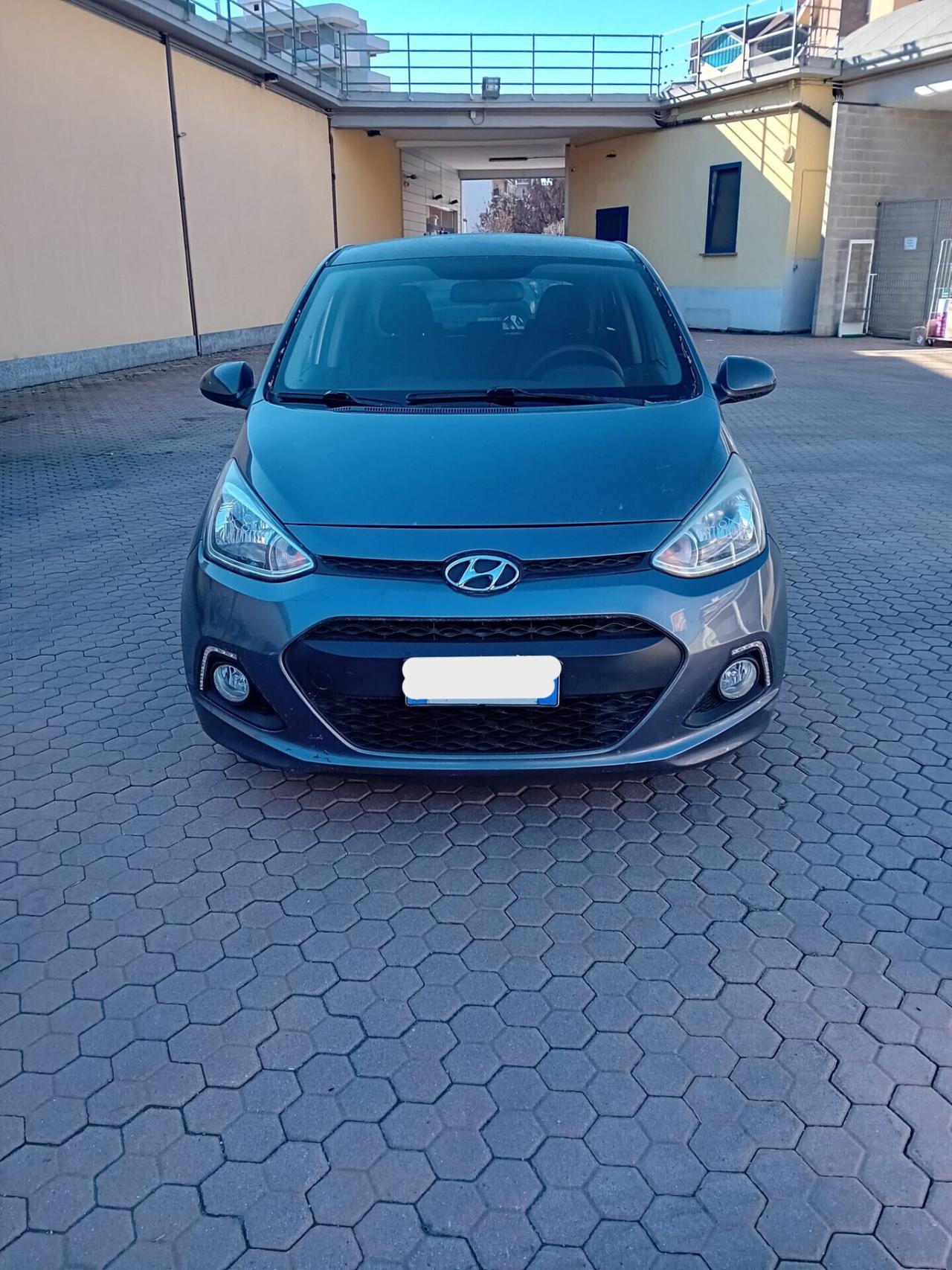 Hyundai i10