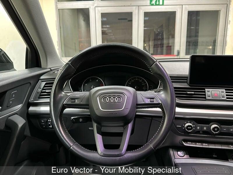 Audi Q5 2.0 TDI quattro S tronic Business