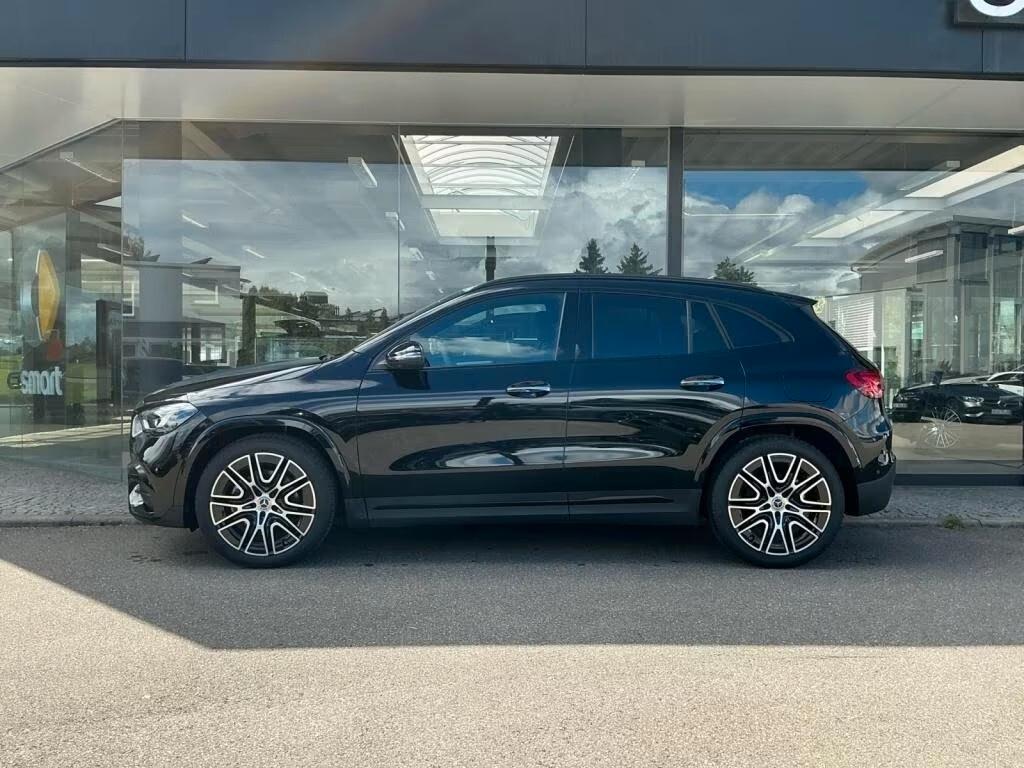 Mercedes-benz GLA 180 Automatic AMG Line Premium 360