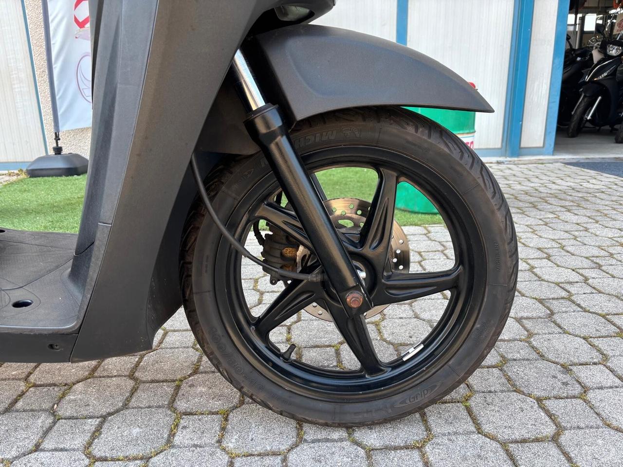 Honda SH 150 i.e. SPORT - Rif.369