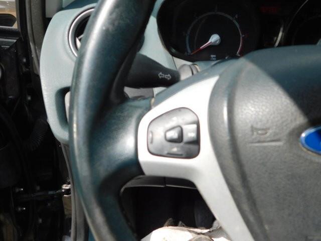 Ford Fiesta 1.4 TDCi 70CV 5 porte Titanium