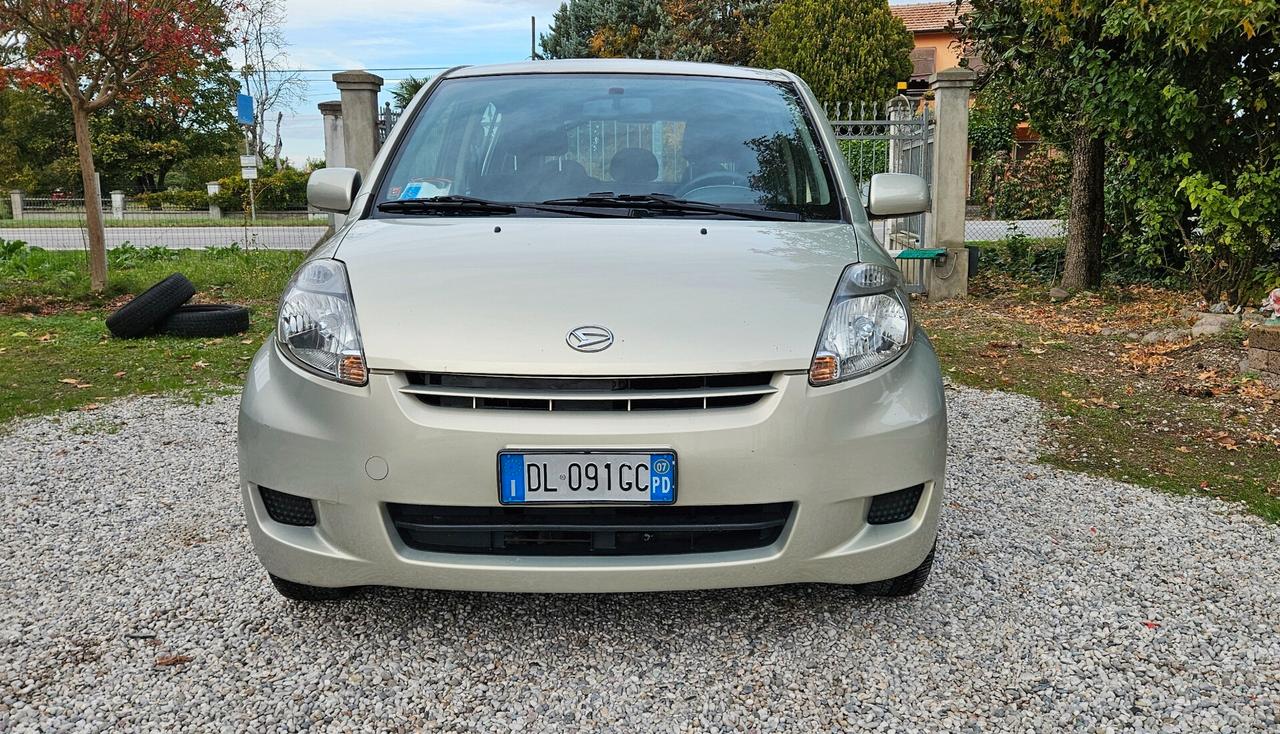 Daihatsu Sirion 1.0 Sho