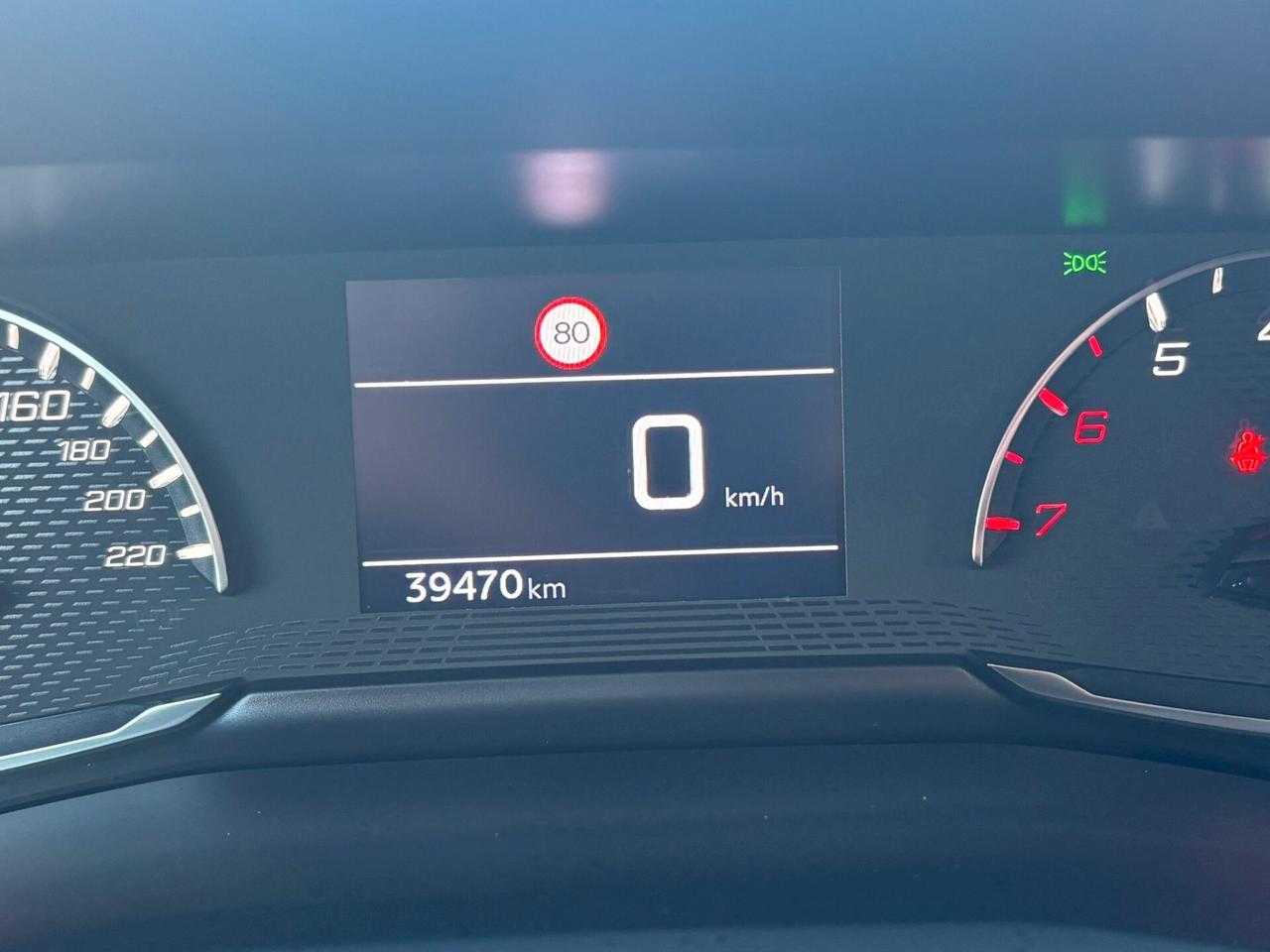 Peugeot 208 1.2 5p. Allure- 11/2022