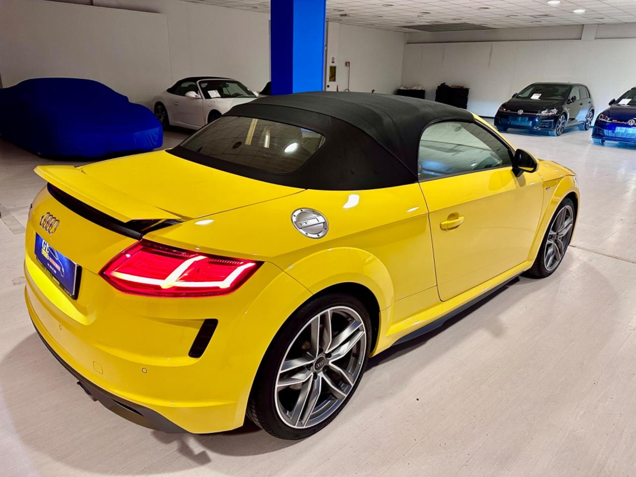 Audi TT ROADSTER*MANUALE*245CV*FULL OPTIONAL*PARI AL NUOVO*UNICO PROPRIETARIO