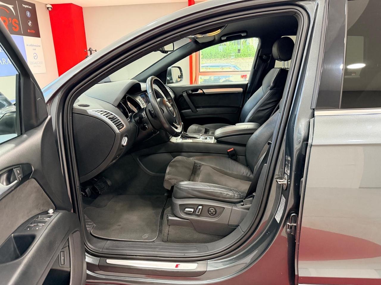 Audi Q7 3.0 V6 TDI 245 CV Quattro S-LINE 7 POSTI