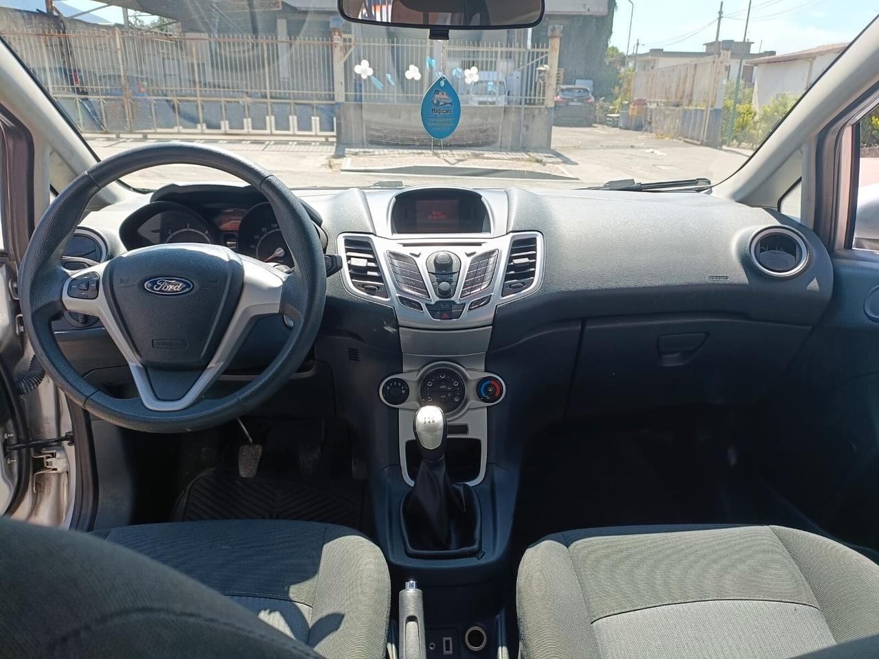 Ford Fiesta Ikon 1.4 TDCi 70CV 5 porte