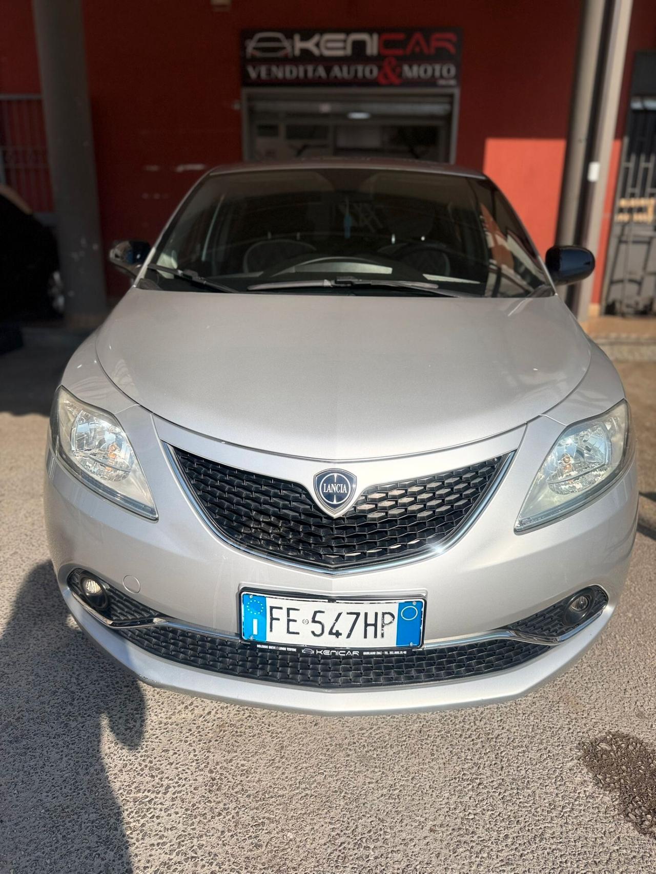 Lancia Ypsilon 1.2 69 CV 5 porte GPL Ecochic Gold