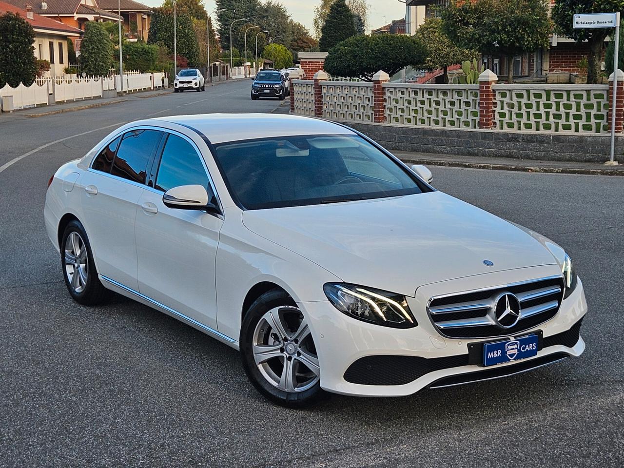 Mercedes-benz E 200 Berlina 9marce
