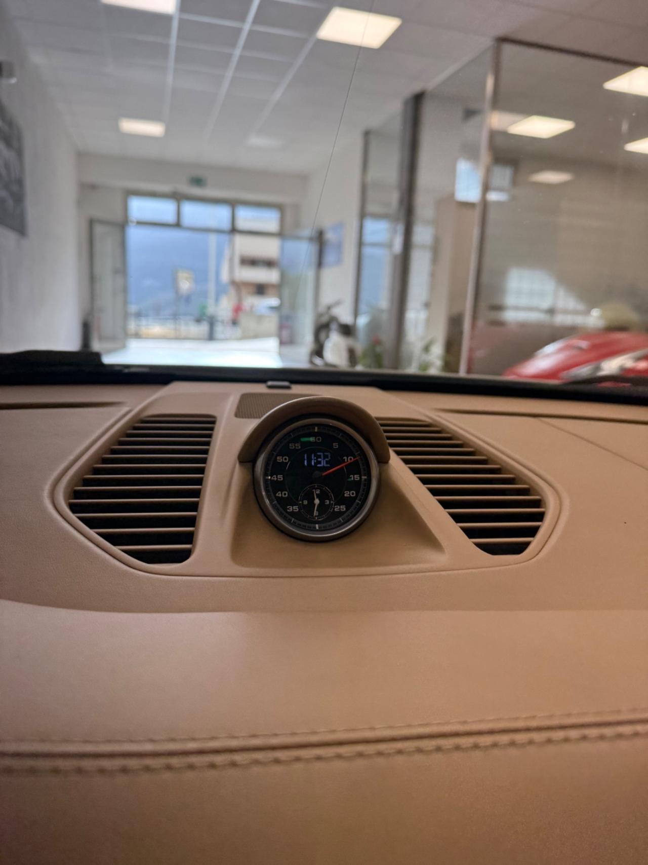 Porsche 911 3.4 Carrera Coupé