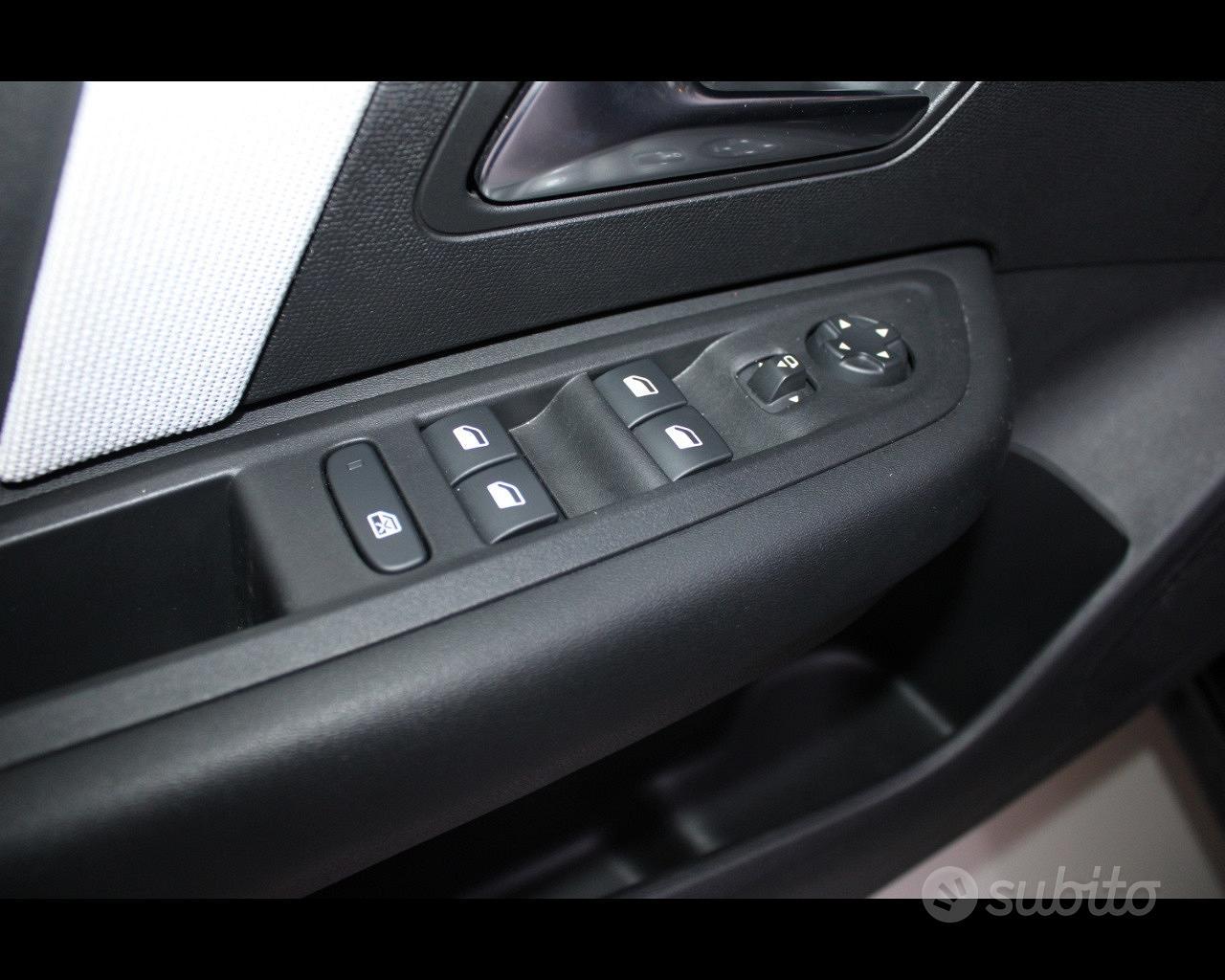 CITROEN C4 X - C4 X Hybrid 136 e-DCS6 Max