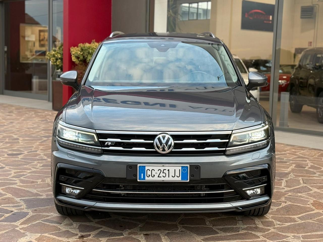 Volkswagen Tiguan Allspace R-Line 2.0 TDI 4Motion DSG 200 cv
