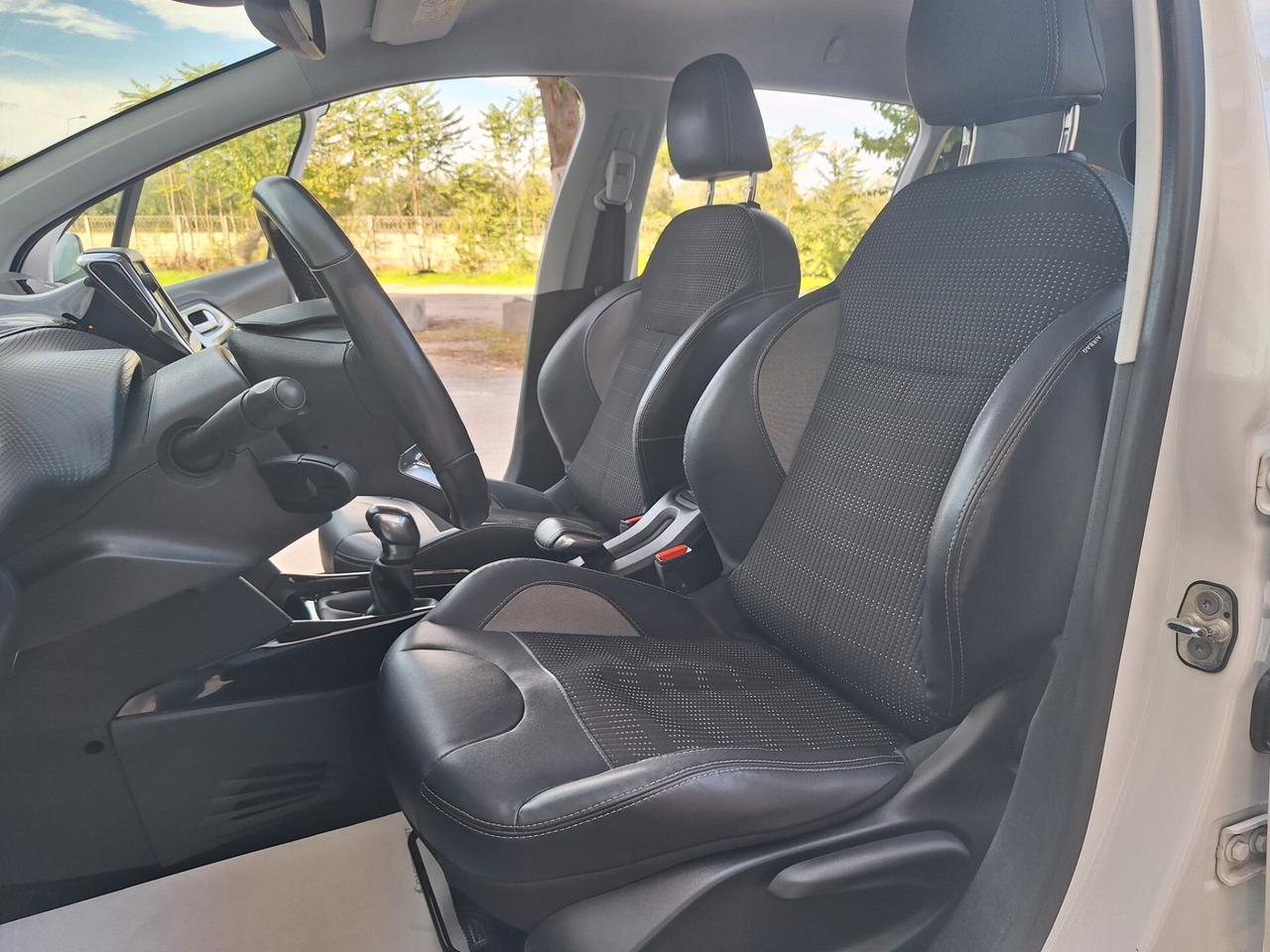 Peugeot 2008 1.6 HDi "ALLURE"NAVI PELLE CAMERA 2016