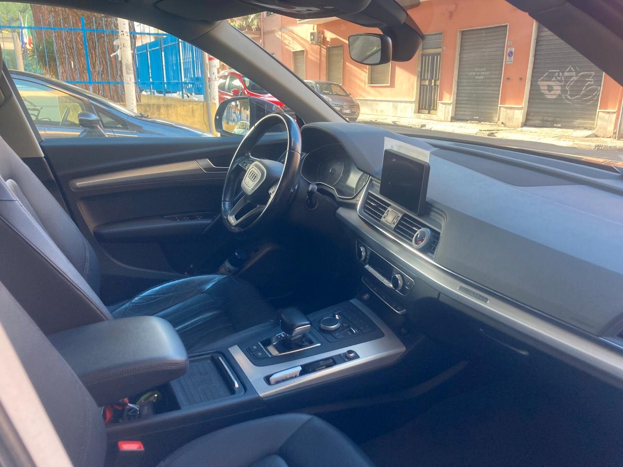 Audi Q5 2.0 TDI quattro S tronic S line plus