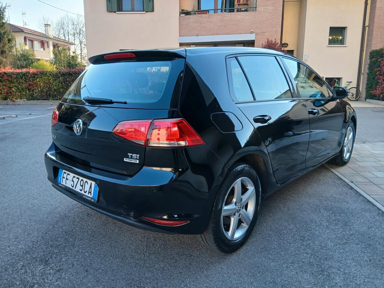 Volkswagen Golf 1.2 TSI 85 CV 5p. ok per neo patentati a € 199 mese
