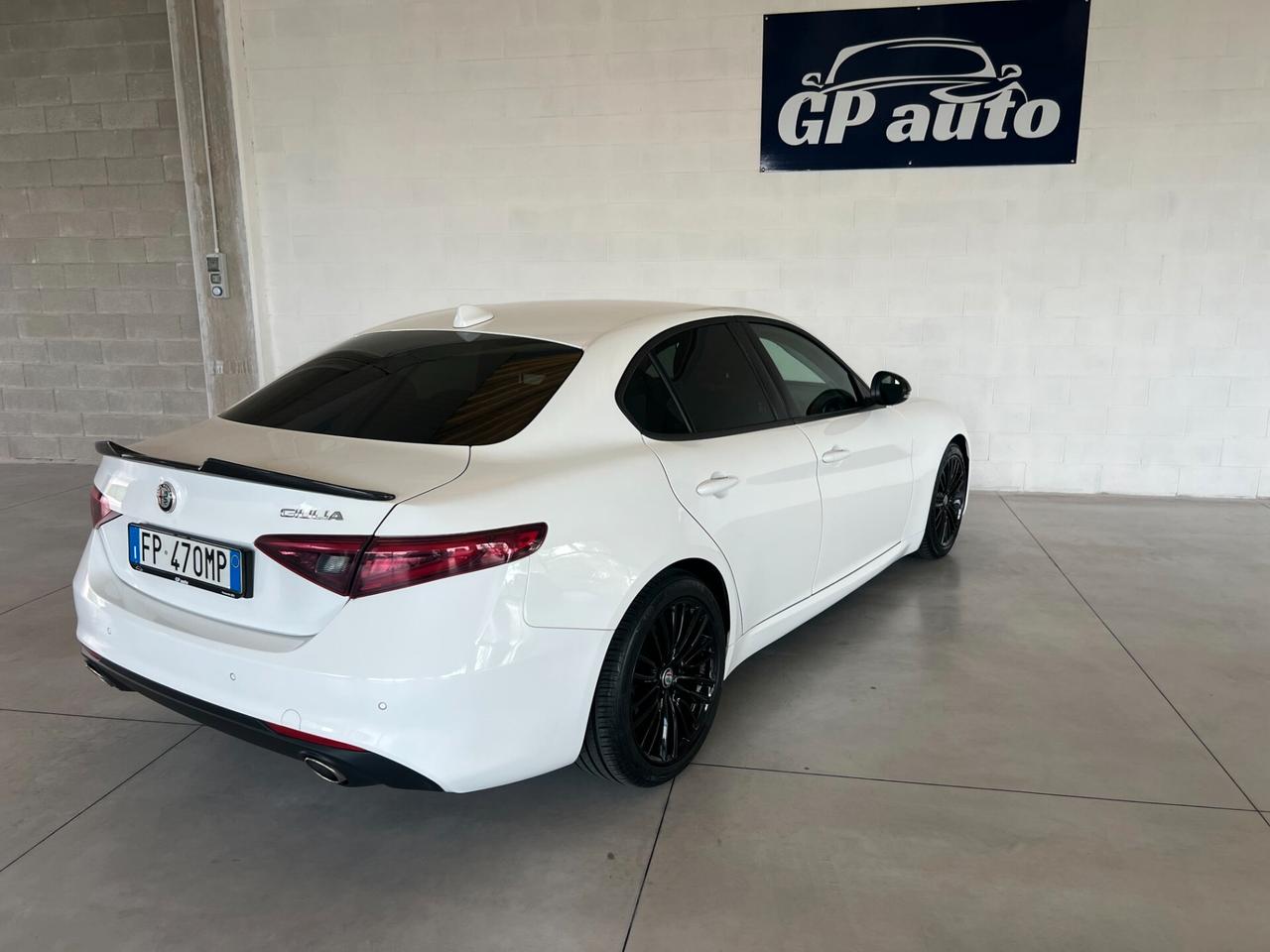 Alfa Romeo Giulia 2.2 Turbodiesel 180 CV AT8 Super