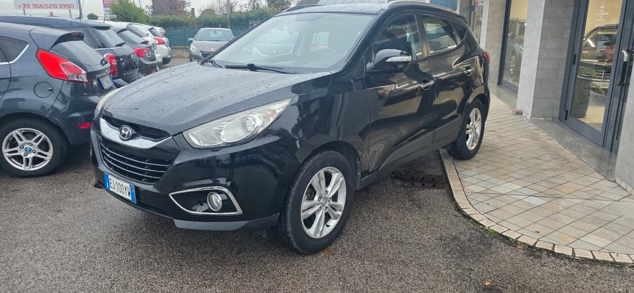 Hyundai iX35 1.7 Diesel Gancio Traino Neopatentati