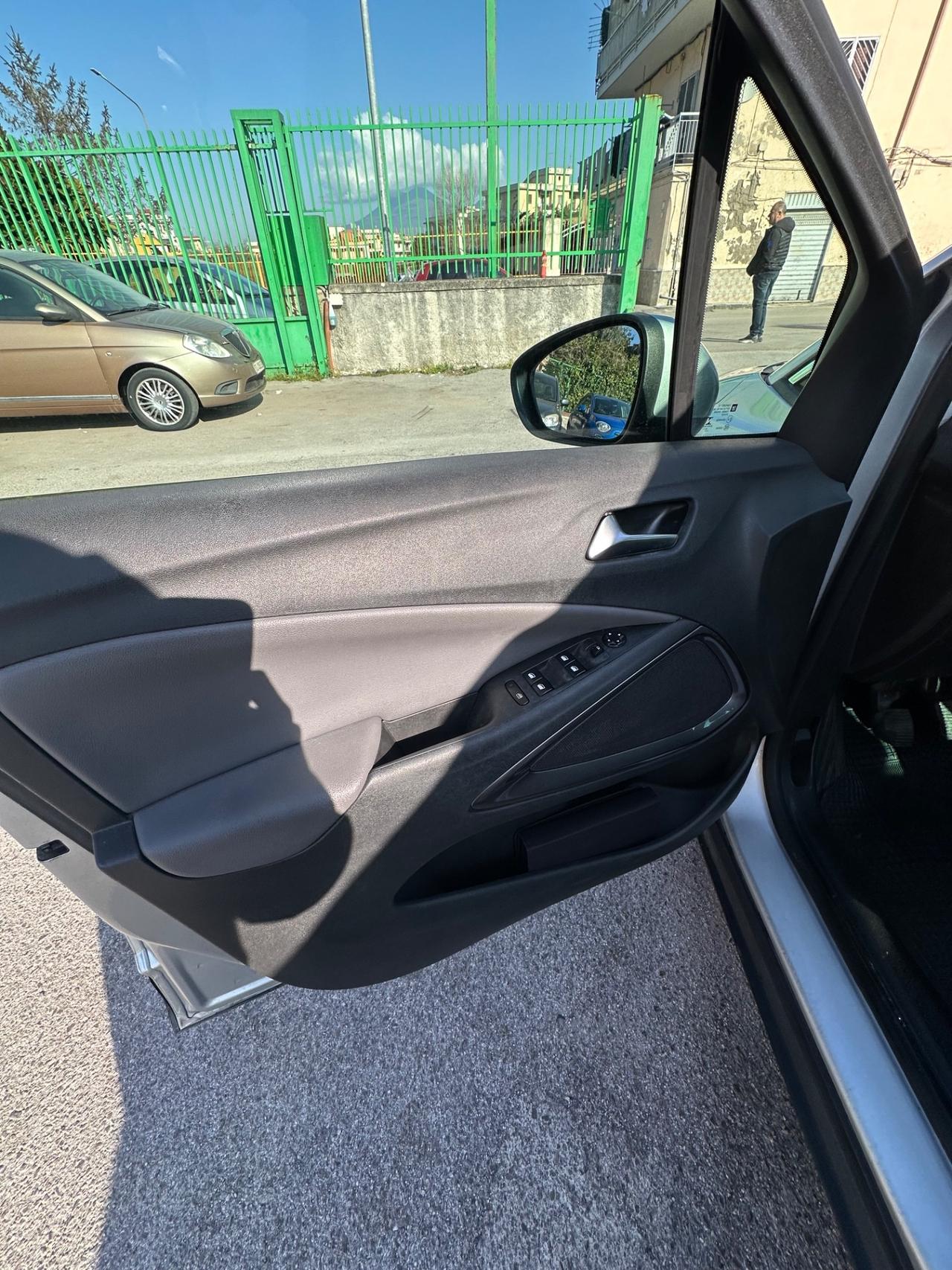 Opel Crossland X 1.5 ECOTEC D 102 CV Start&Stop Ultimate