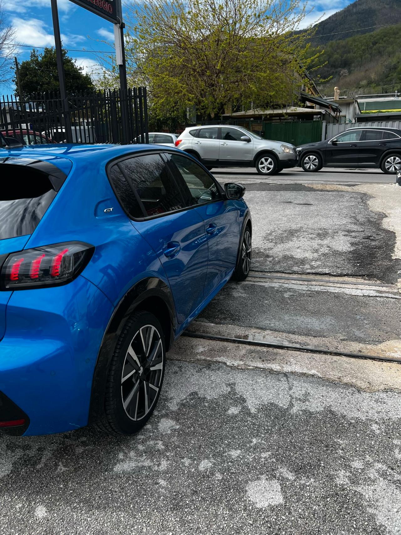Peugeot 208 PureTech 100 Stop&Start 5 porte GT