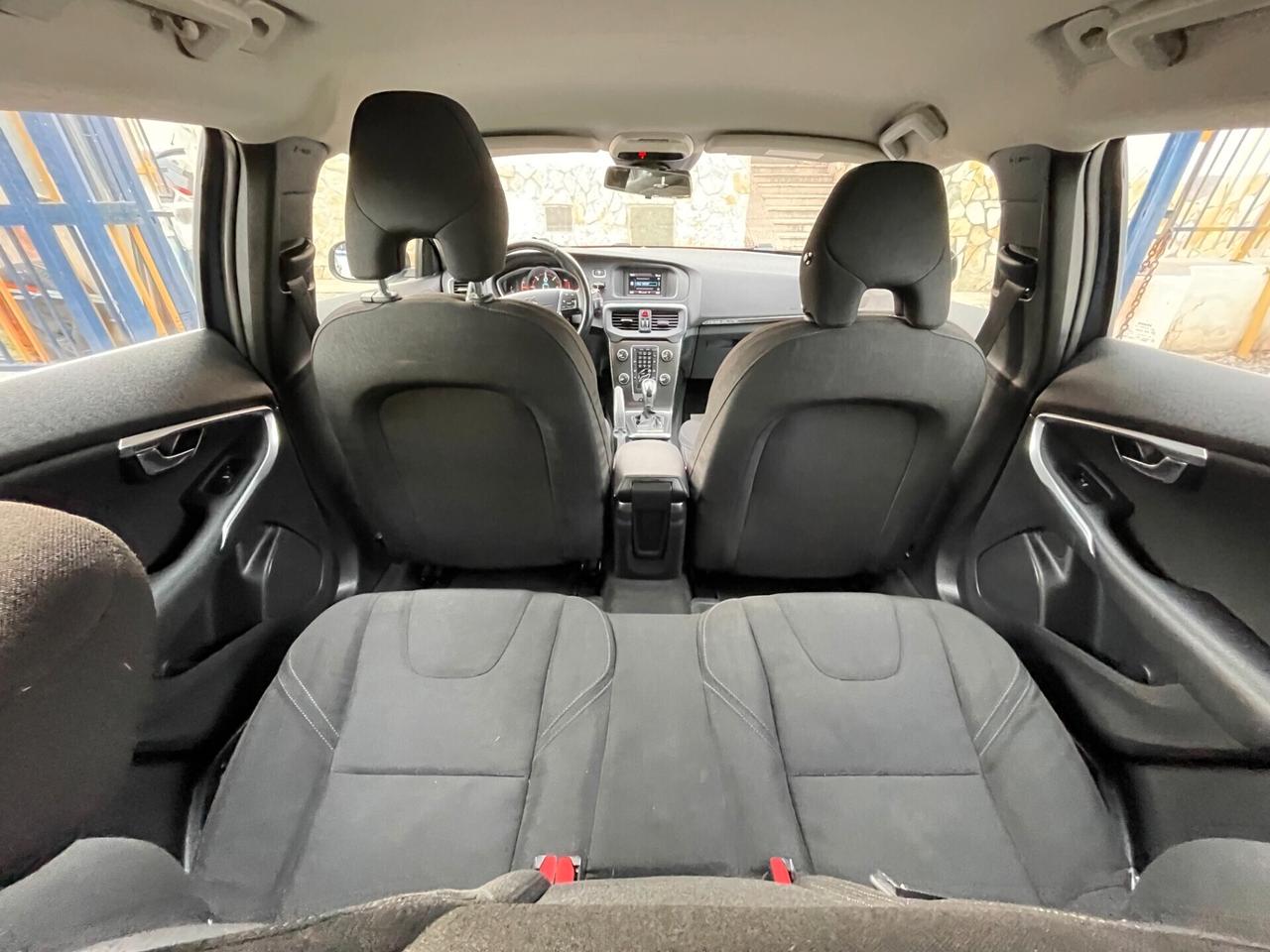 Volvo V40 Cross Country D2 1.6 Momentum