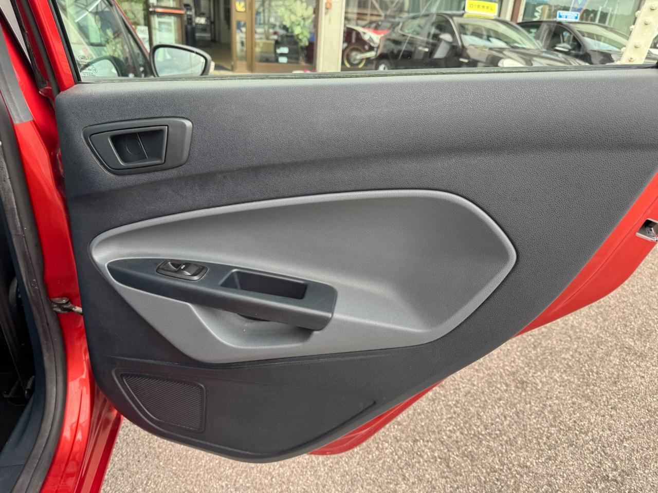 Ford Fiesta 1.2 82CV 5 porte 2010