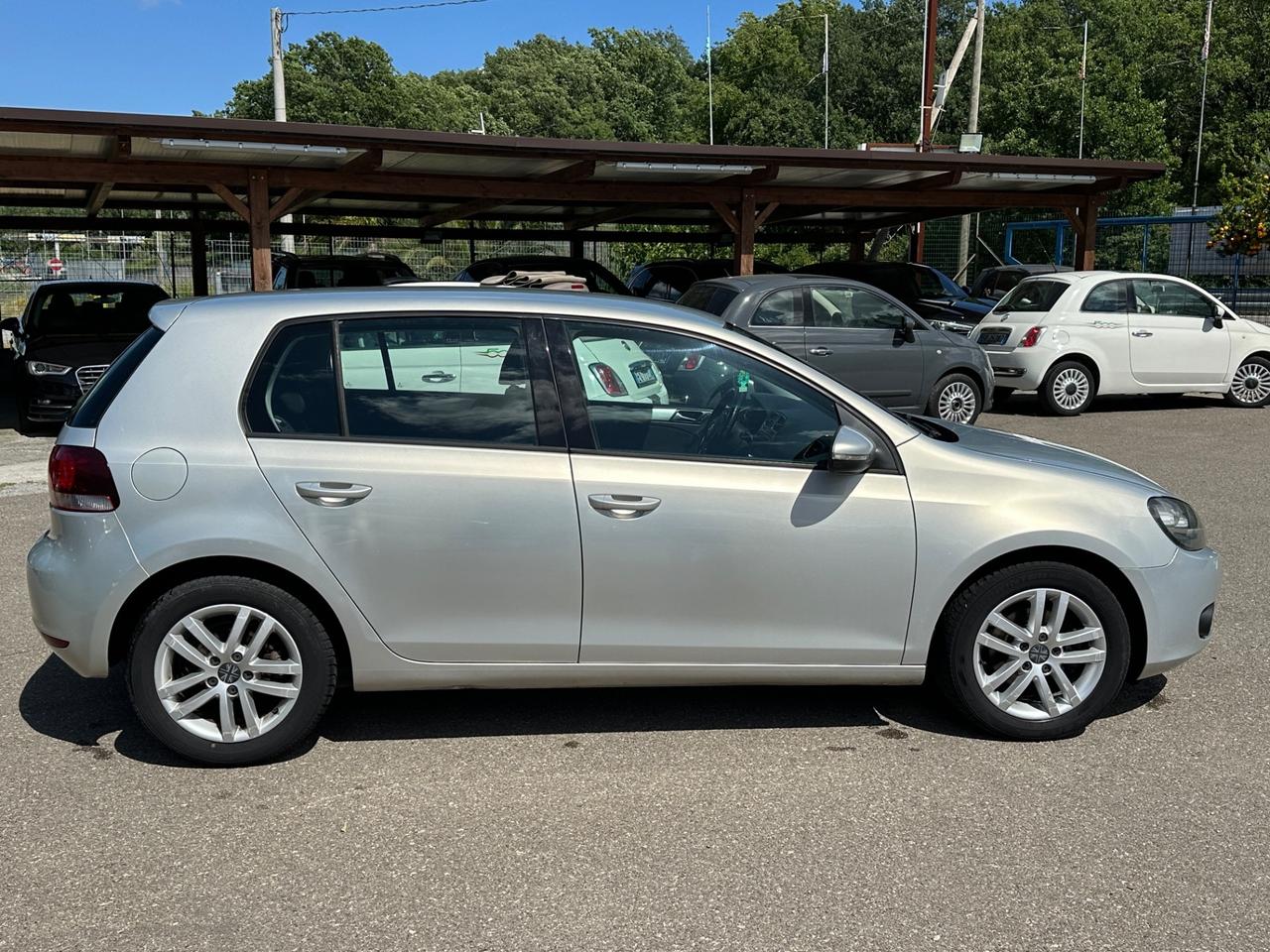 Volkswagen Golf VI 1.6 tdi 105 cv