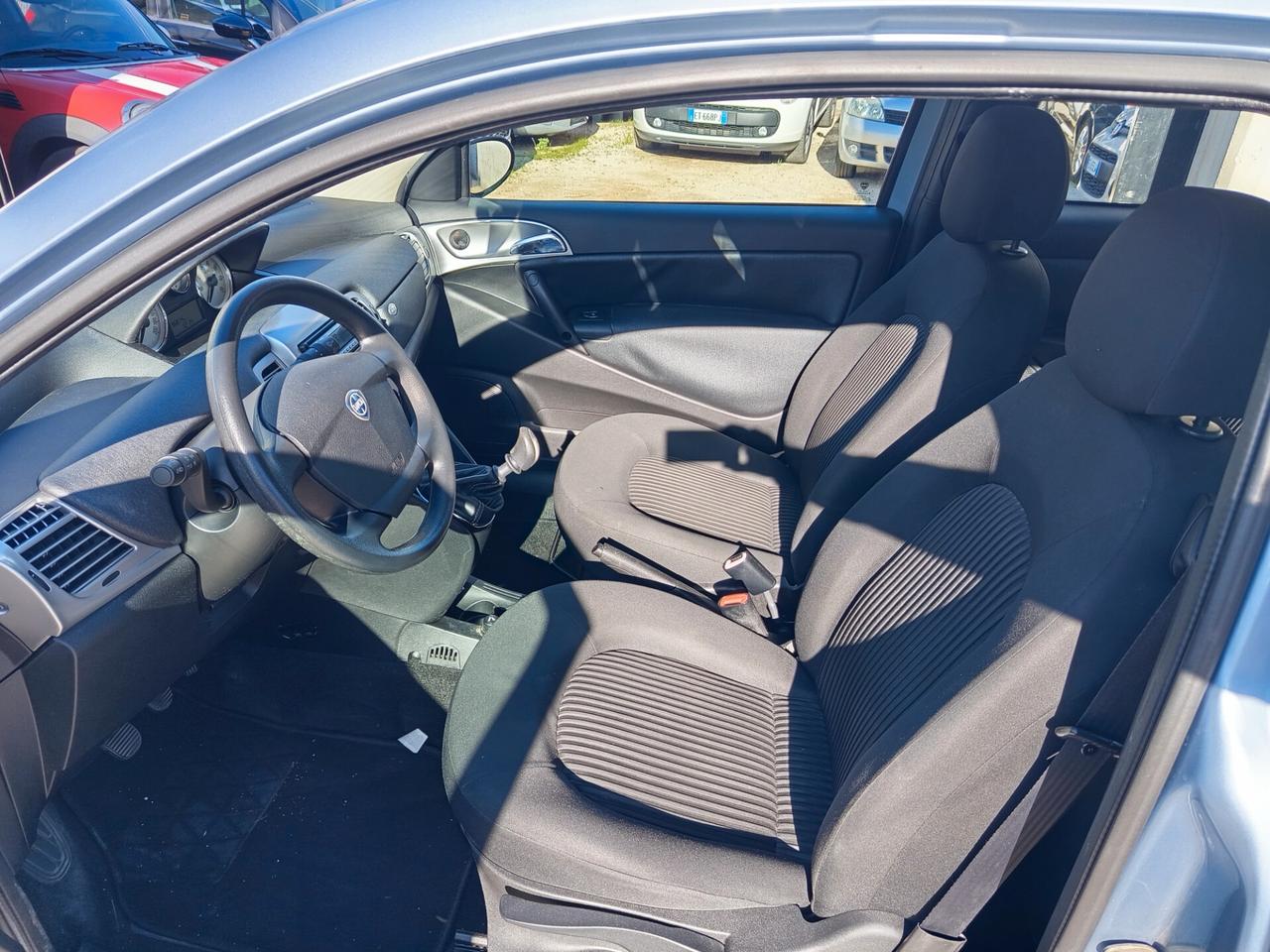 Lancia Ypsilon 1.2 benzina 96810km