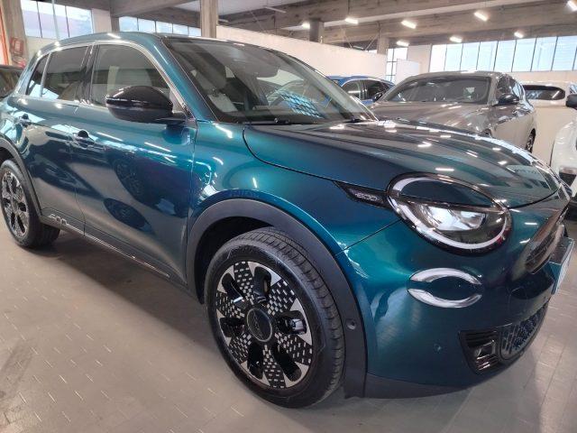 FIAT 600 Hybrid 100 CV DCT MHEV La Prima