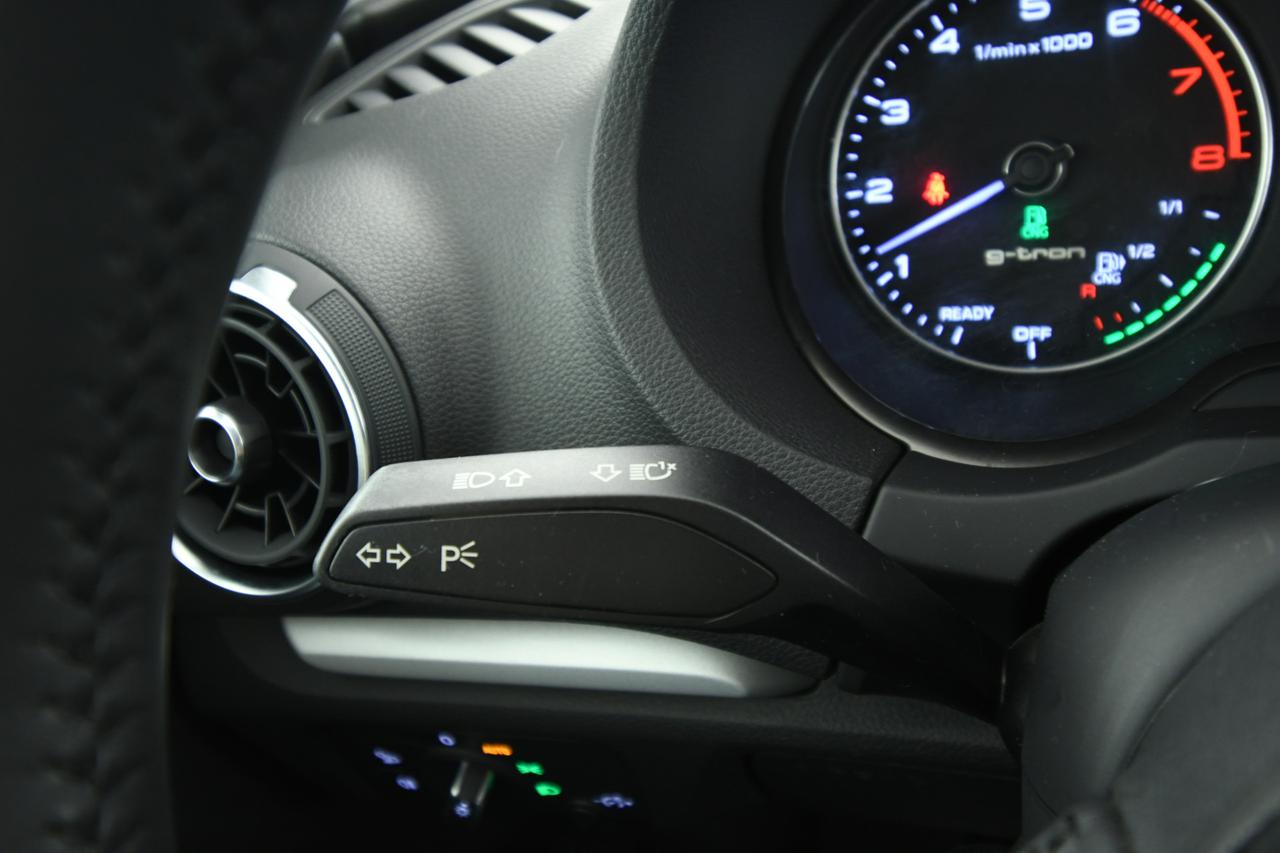 AUDI A3 Sportback 30 1.5 g-tron Admired 131cv BLUETOOTH+LED+NEOPATENTATI