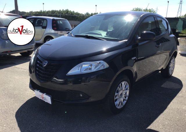 LANCIA Ypsilon TwinAir 5p Metano Ecochic Elefantino Rosso