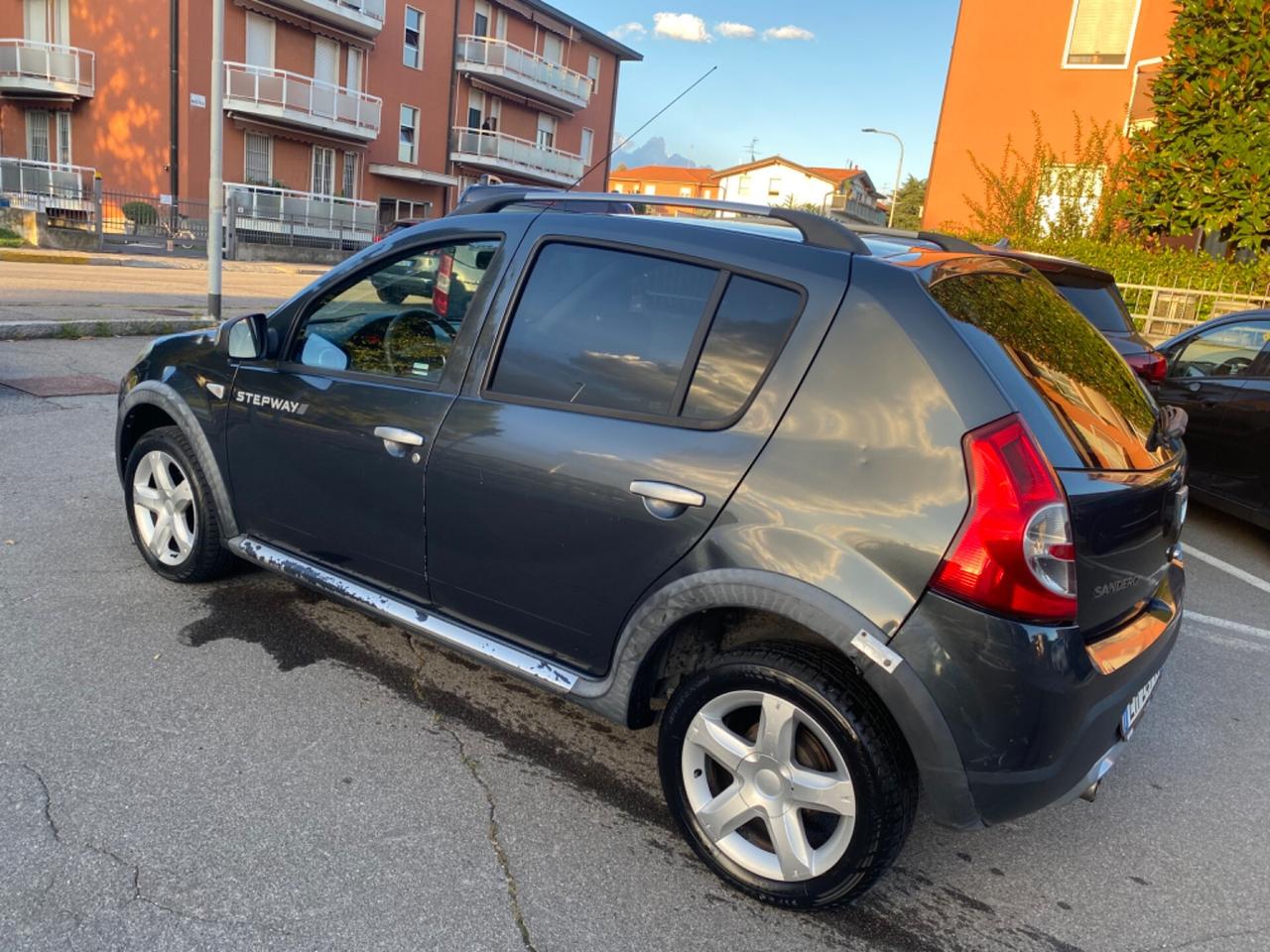 Dacia Sandero 1.2 16V Ambiance