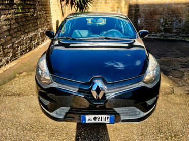 Renault Clio 1.2 75Cv VARI COLORI E CILINDRATE