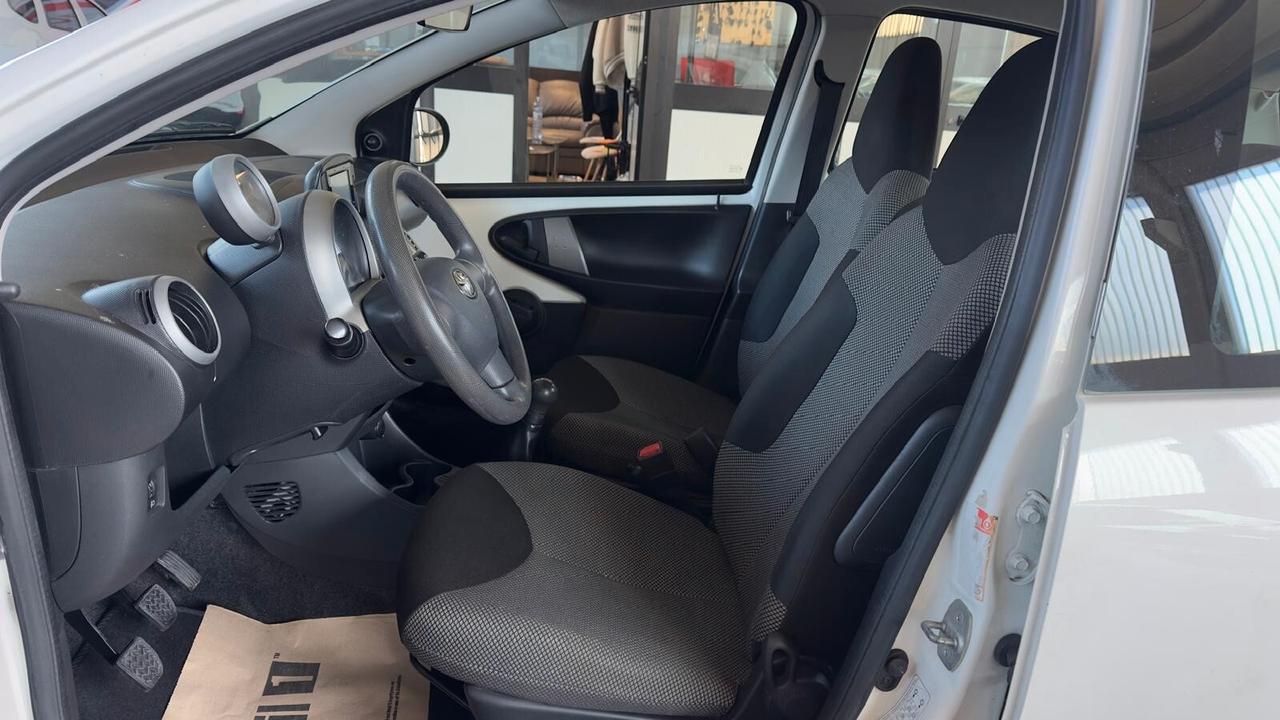 Toyota Aygo 1.0 12V VVT-i 5 porte Edition