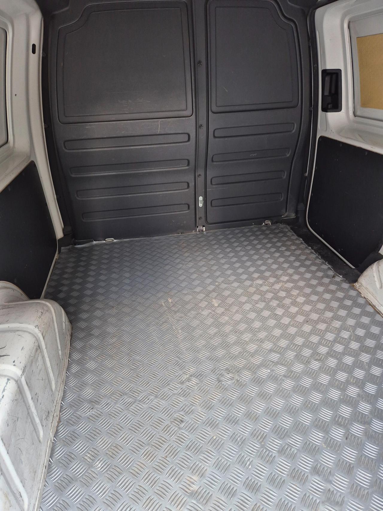 Volkswagen Caddy 1.6 TDI 102 CV 4p. Van