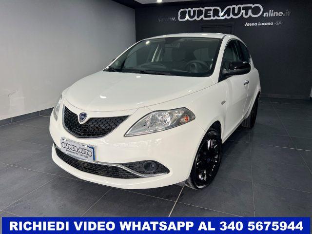 LANCIA Ypsilon 1.2 69 CV 5 porte Silver