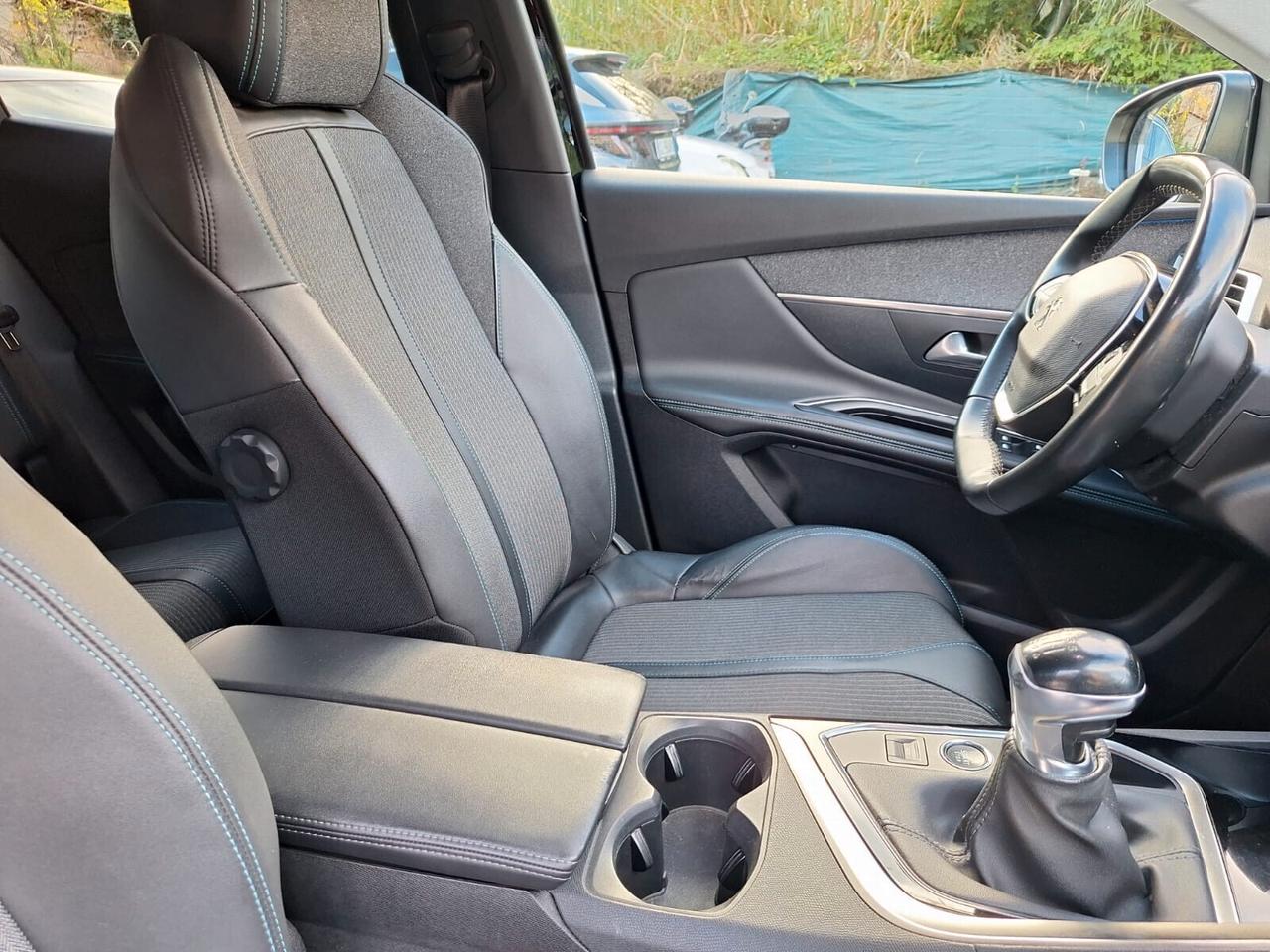 Peugeot 3008 BlueHDi 130 S&S Allure Pack