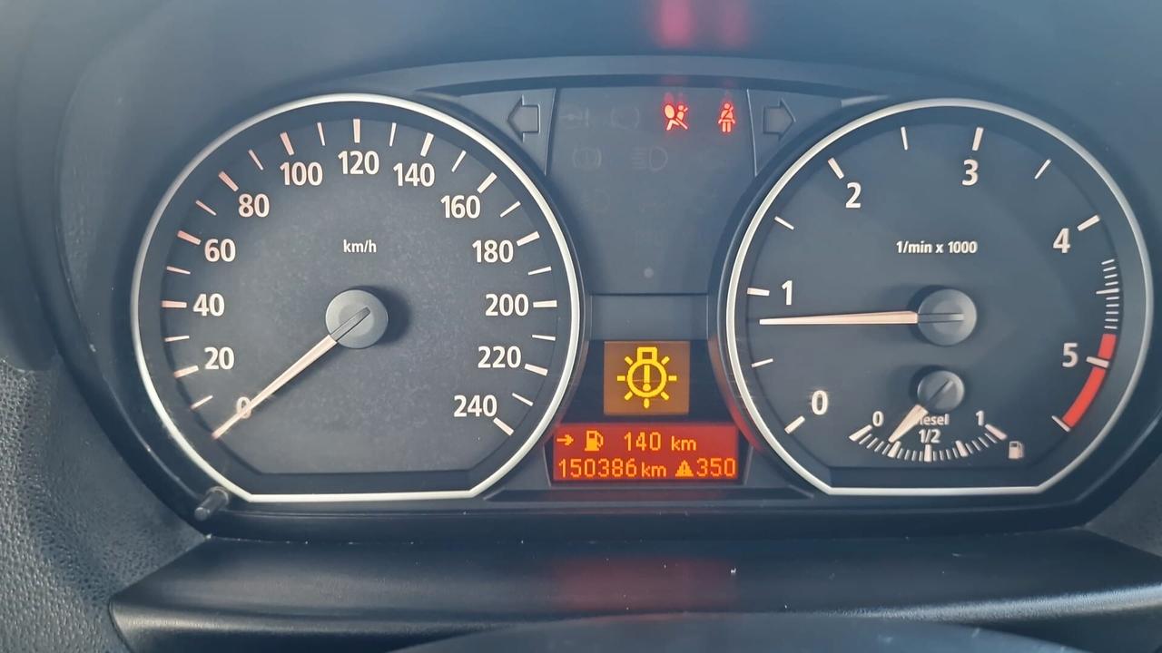 Bmw 118 118d cat 5 porte Futura