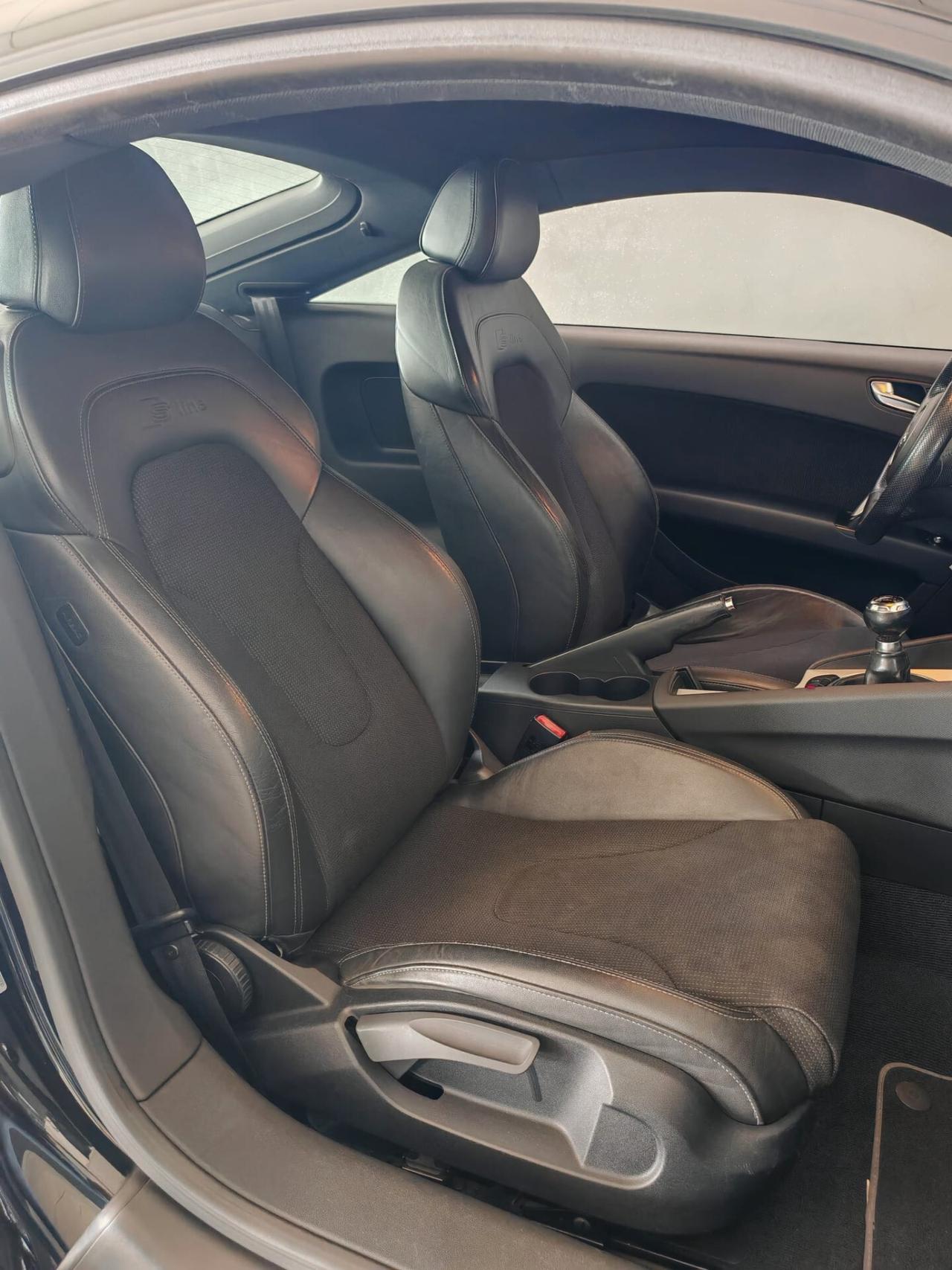 Audi TT Coupé 2.0 TDI quattro