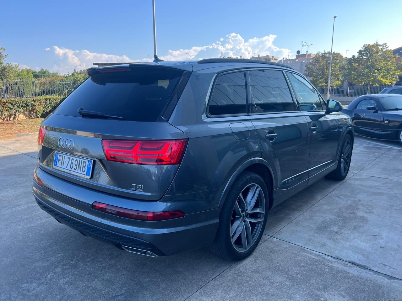 Audi Q7 3.0 TDI 272 CV quattro tiptronic Sport Plus S-Line