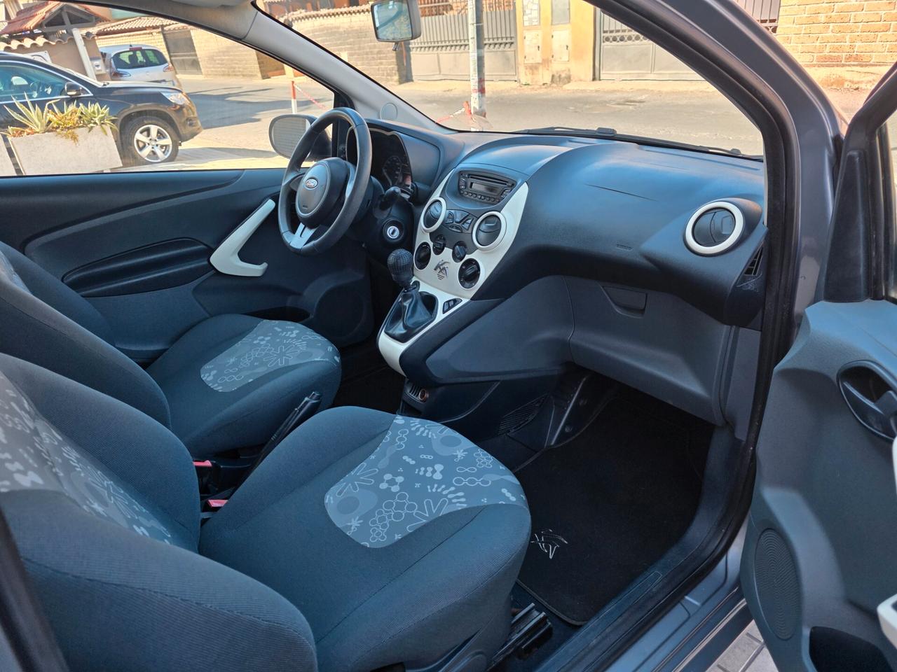 Ford Ka Ka+ 1.3 TDCi 75CV cDPF Business